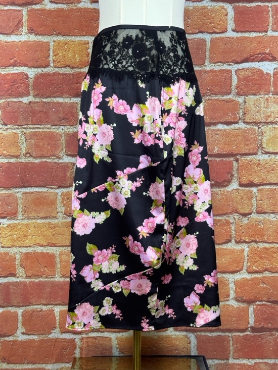 For Love & Lemons Floral Black and Pink Women's Skirt Size Medium - Picture 6 of 15